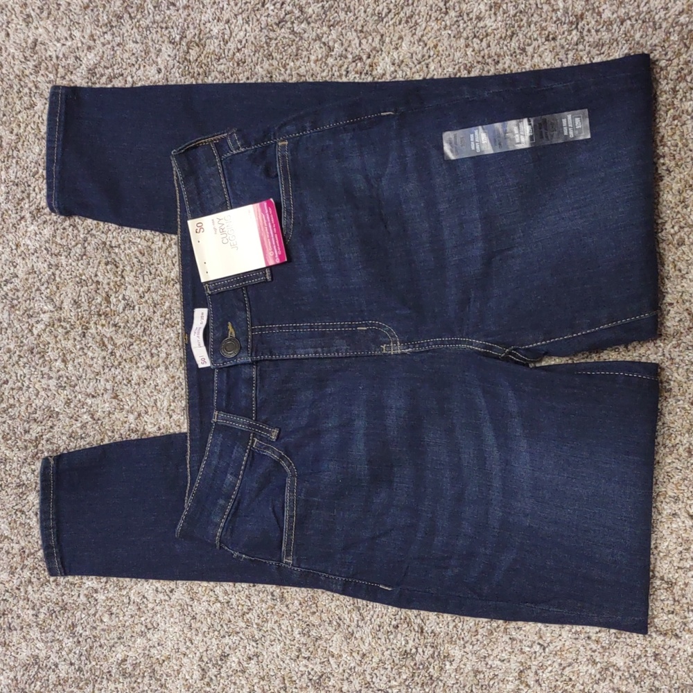 SO Women's Jegging Size 9/29W NWT